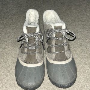 Sorel Out and About booties